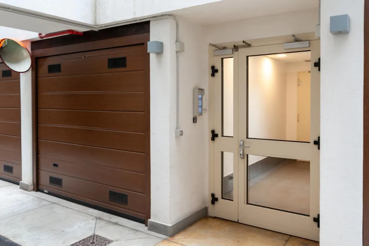 Easylife - Moderno Apt Con Terrazzo In Paolo Sarpi Milan Apartment