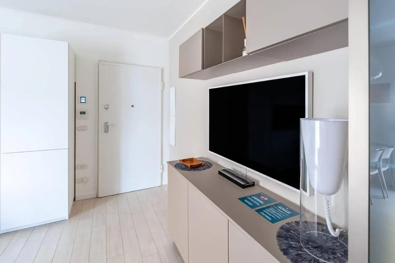 Easylife - Moderno Apt Con Terrazzo In Paolo Sarpi Milan