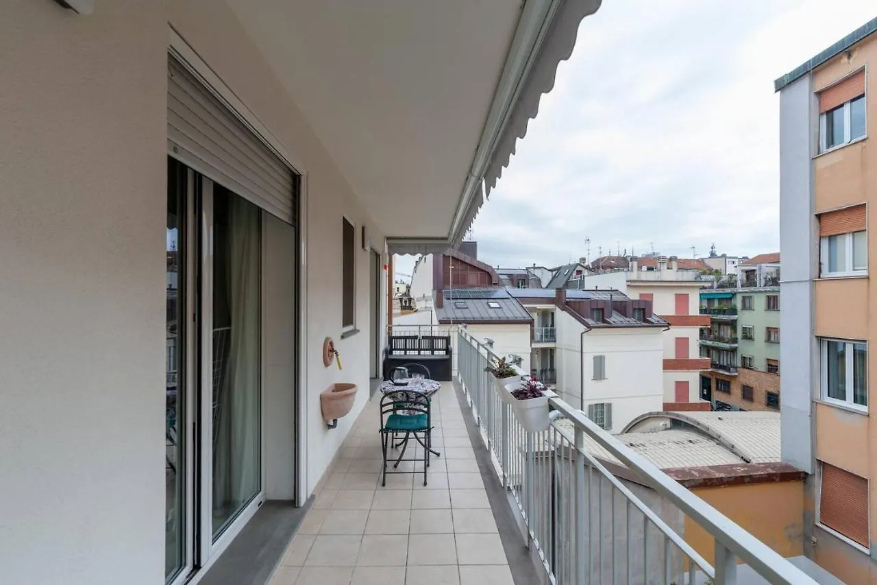 Easylife - Moderno Apt Con Terrazzo In Paolo Sarpi Milan Italy