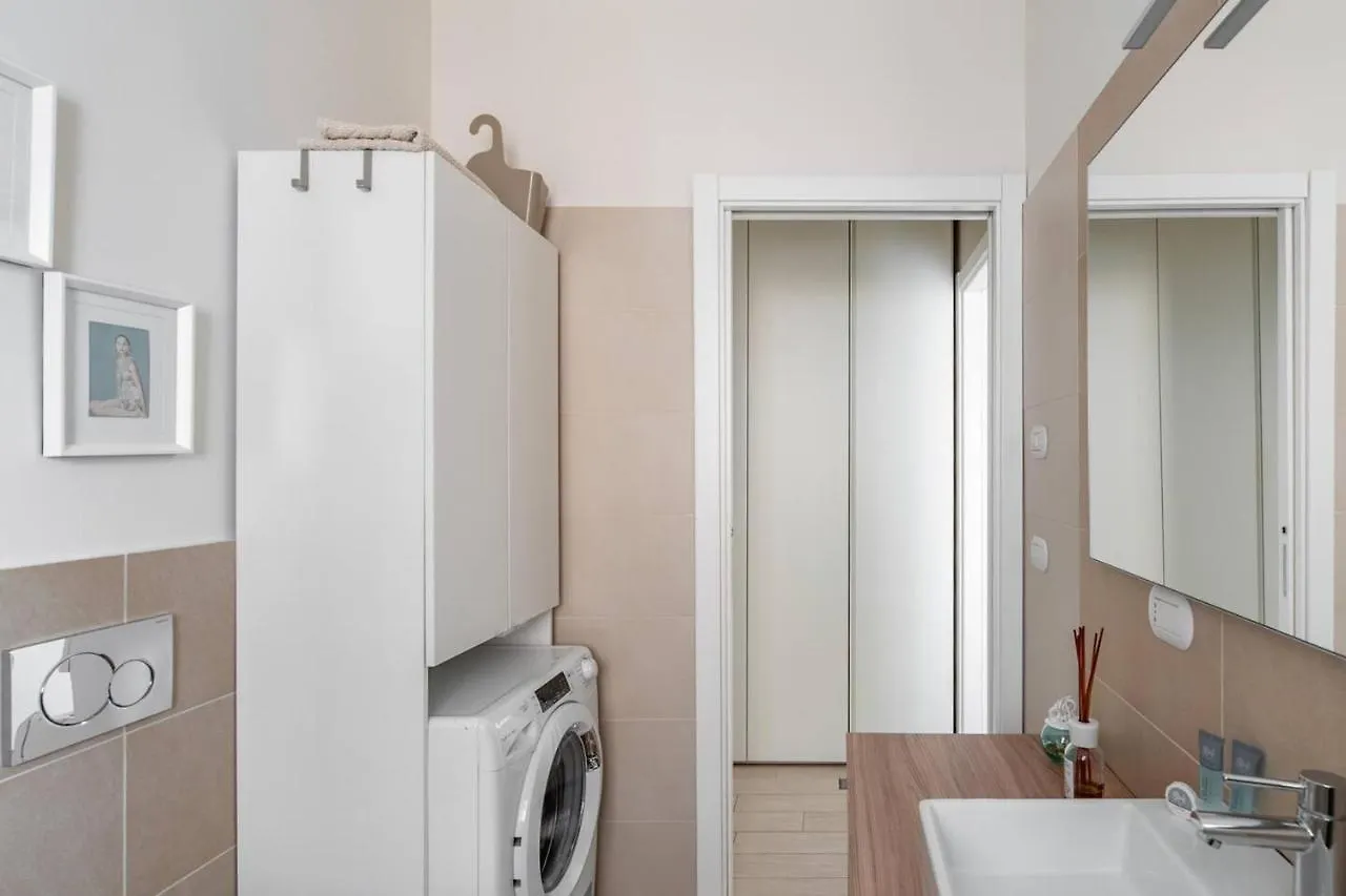 Apartment Easylife - Moderno Apt Con Terrazzo In Paolo Sarpi Milan